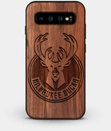Best Custom Engraved Walnut Wood Milwaukee Bucks Galaxy S10 Plus Case - Engraved In Nature