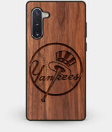 Best Custom Engraved Walnut Wood New York Yankees Note 10 Case - Engraved In Nature