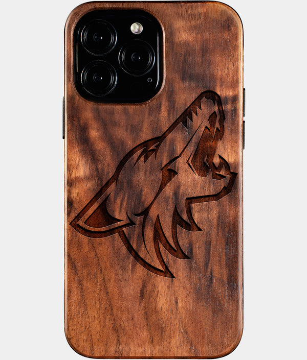 Custom Arizona Coyotes iPhone 16/16 Pro/16 Pro Max/16 Plus Case - Wood Arizona Coyotes Cover - Eco-friendly Arizona Coyotes iPhone 16 Case - Carved Wood Custom Arizona Coyotes Gift For Him - Monogrammed Personalized iPhone 16 Cover By Engraved In Nature
