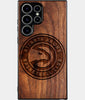 Best Wood Atlanta Hawks Samsung Galaxy S25 Ultra Case - Custom Engraved Cover - Engraved In Nature