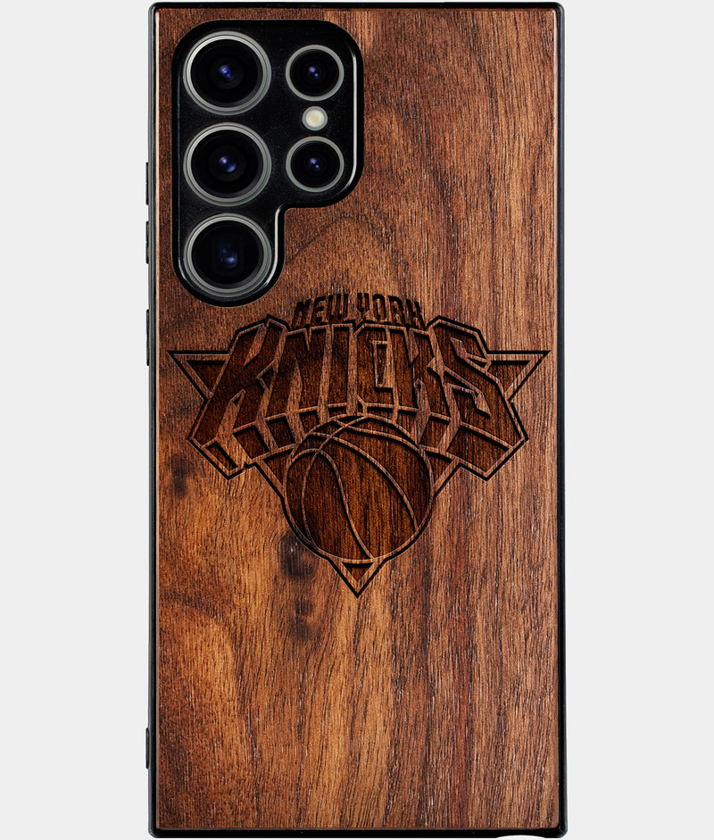Best Wood New York Knicks Samsung Galaxy S25 Ultra Case - Custom Engraved Cover - Engraved In Nature