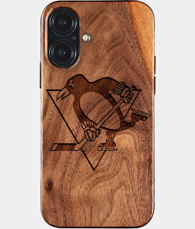 Eco-friendly Pittsburgh Penguins iPhone 17 Case - Carved Wood Custom Pittsburgh Penguins Gift For Him - Monogrammed Personalized iPhone 17 Cover By Engraved In Nature