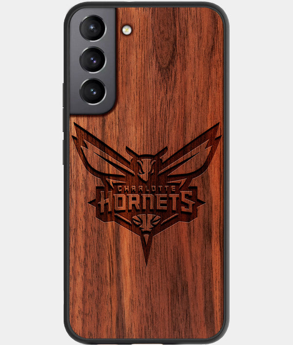 Best Walnut Wood Charlotte Hornets Galaxy S21 FE Case - Custom Engraved Cover - Engraved In Nature