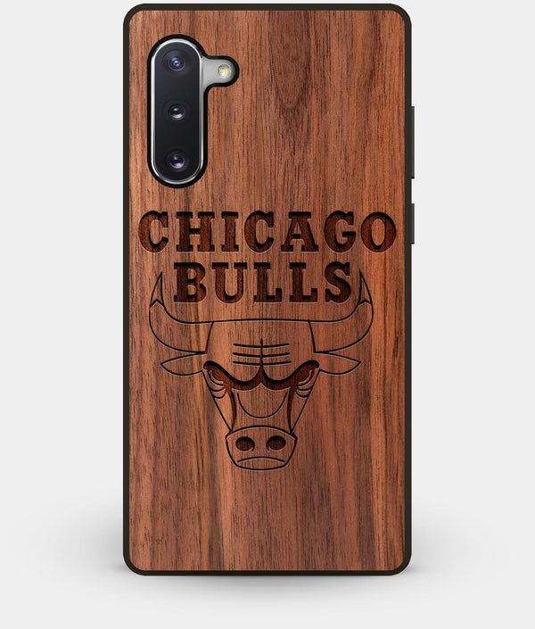 Best Custom Engraved Walnut Wood Chicago Bulls Note 10 Case - Engraved In Nature