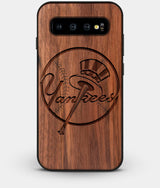 Best Custom Engraved Walnut Wood New York Yankees Galaxy S10 Case - Engraved In Nature