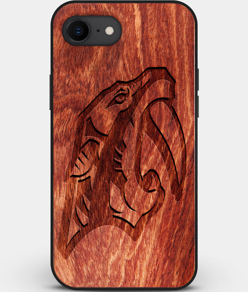 Best Custom Engraved Wood Nashville Predators iPhone SE Case - Engraved In Nature