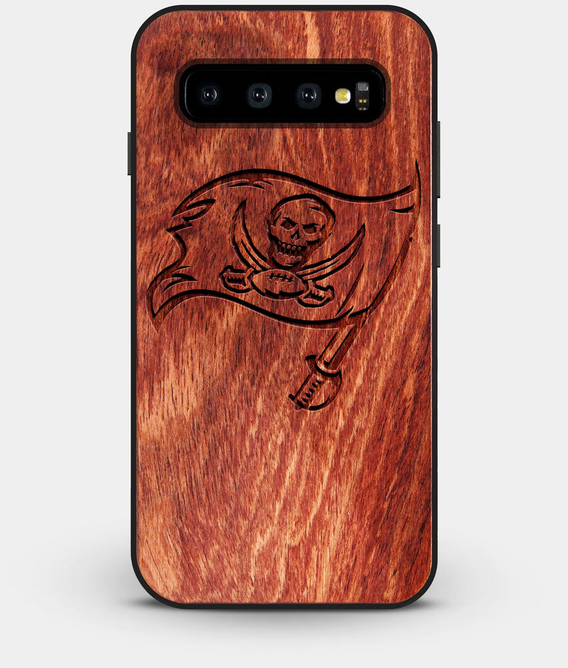 Best Custom Engraved Wood Tampa Bay Buccaneers Galaxy S10 Plus Case - Engraved In Nature
