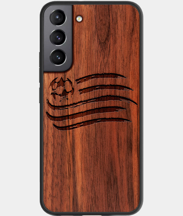 Best Wood New England Revolution Galaxy S22 Case - Custom Engraved Cover - Engraved In Nature