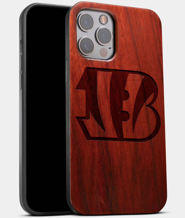 Best Wood Cincinnati Bengals iPhone 13 Pro Case | Custom Cincinnati Bengals Gift | Mahogany Wood Cover - Engraved In Nature