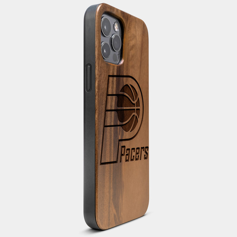 Best Wood Indiana Pacers iPhone 13 Pro Case | Custom Indiana Pacers Gift | Walnut Wood Cover - Engraved In Nature