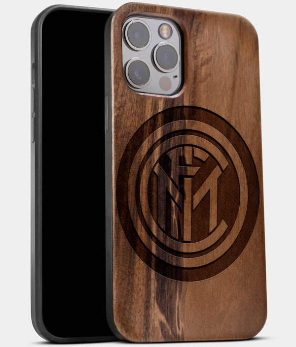 Best Wood Inter Milan FC iPhone 13 Pro Case | Custom Inter Milan FC Gift | Walnut Wood Cover - Engraved In Nature