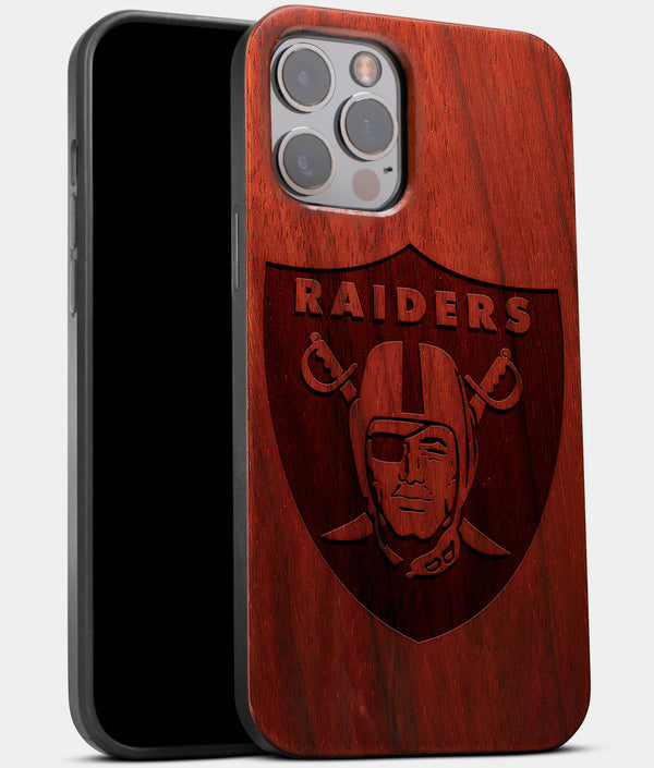 Best Wood Las Vegas Raiders iPhone 13 Pro Case | Custom Las Vegas Raiders Gift | Mahogany Wood Cover - Engraved In Nature