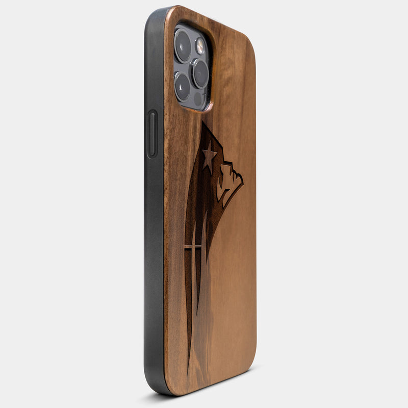 Best Wood New England Patriots iPhone 13 Pro Case | Custom New England Patriots Gift | Walnut Wood Cover - Engraved In Nature