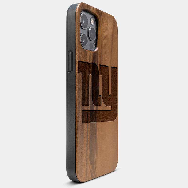 Best Wood New York Giants iPhone 13 Pro Case | Custom NY Giants Gift | Walnut Wood Cover - Engraved In Nature